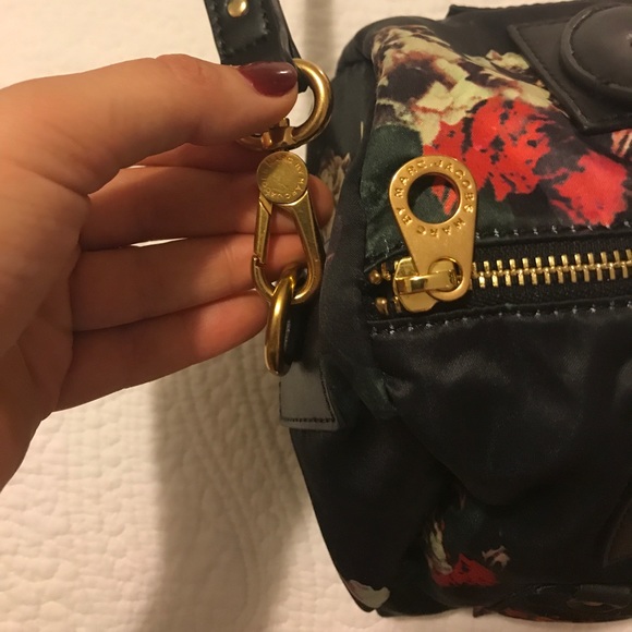 Marc by Marc Jacobs purse - Picture 3 of 6